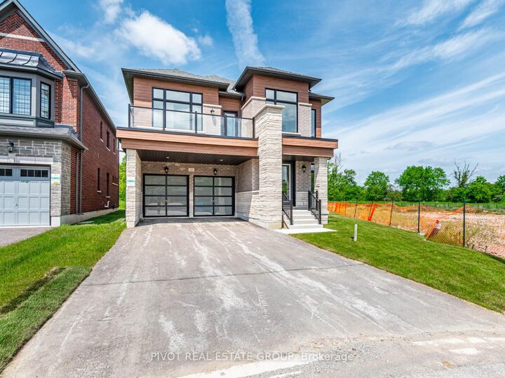 Property Photo: 34 Montorio Drive ON L4E 1N4