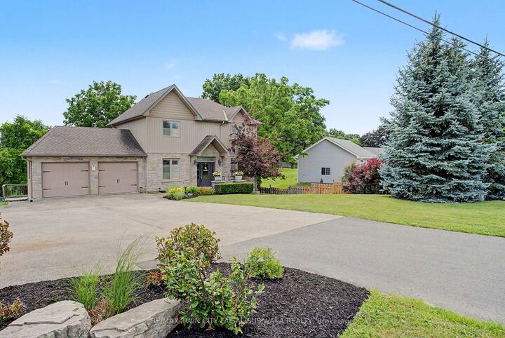 Property Photo: 24 Brant Road ON N3L 3E1