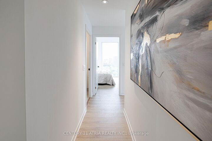Photo de la propriété:  319 Jarvis Street 2515  ON M5B 0C8 