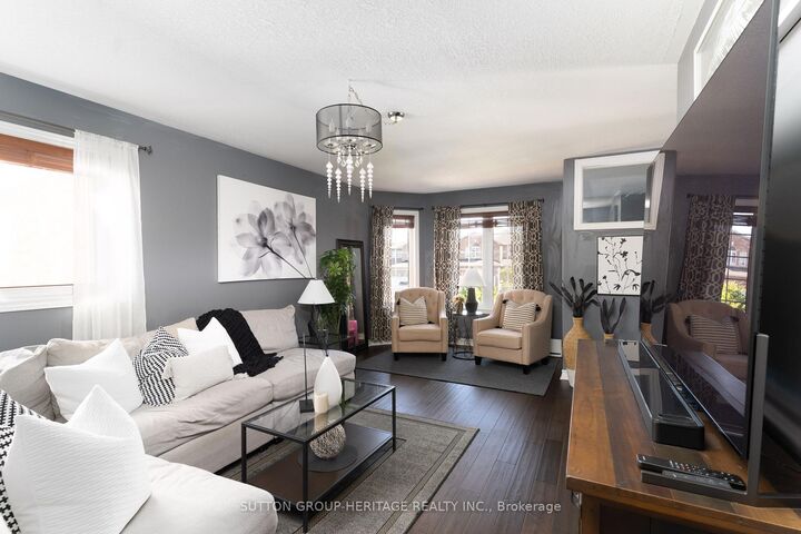 Photo de la propriété: 99 Sweetnam Drive ON K9V 0A6