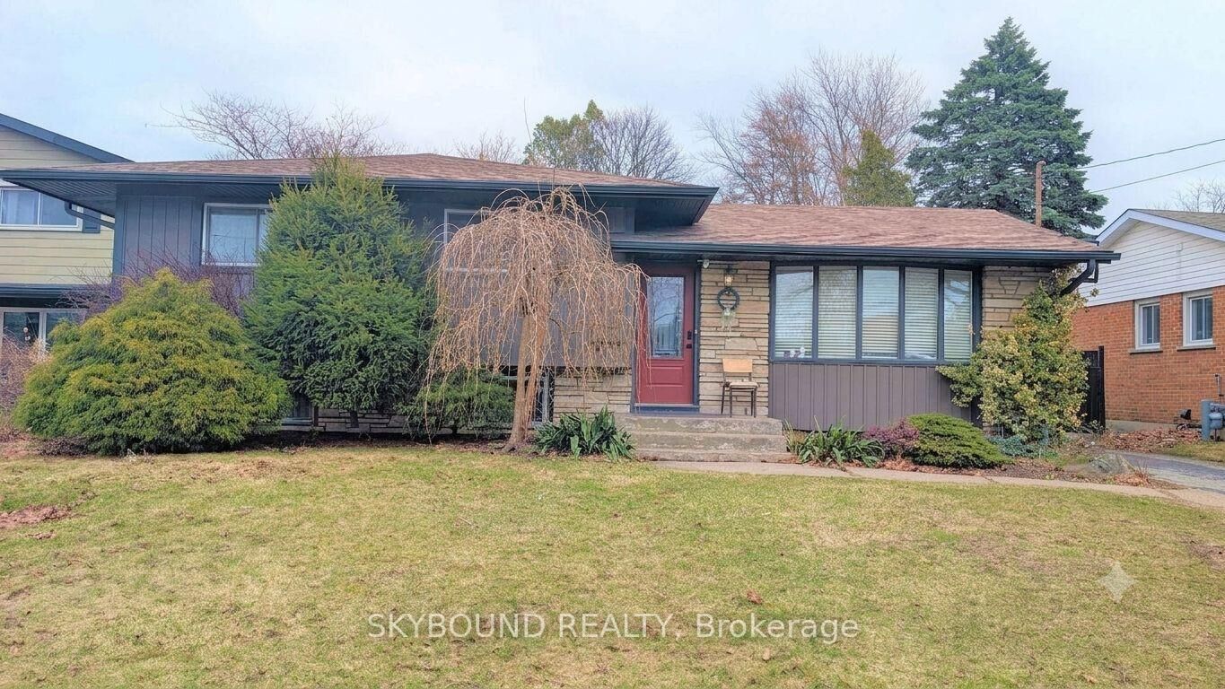 Property Photo: 4470 Pinedale Drive ON L2E 6M5