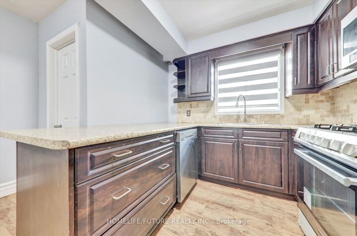 Property Photo:  76 Havendale Road  ON M1S 1E4 