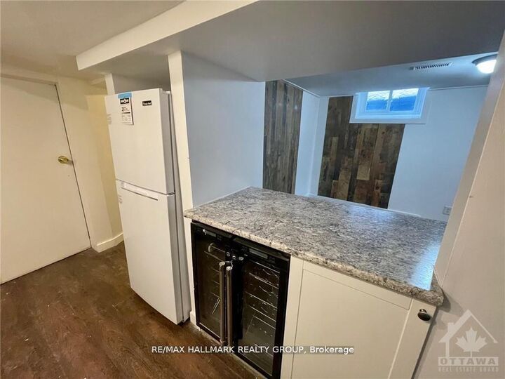 Property Photo:  466 O'Connor Street 1B  ON K1S 3P4 
