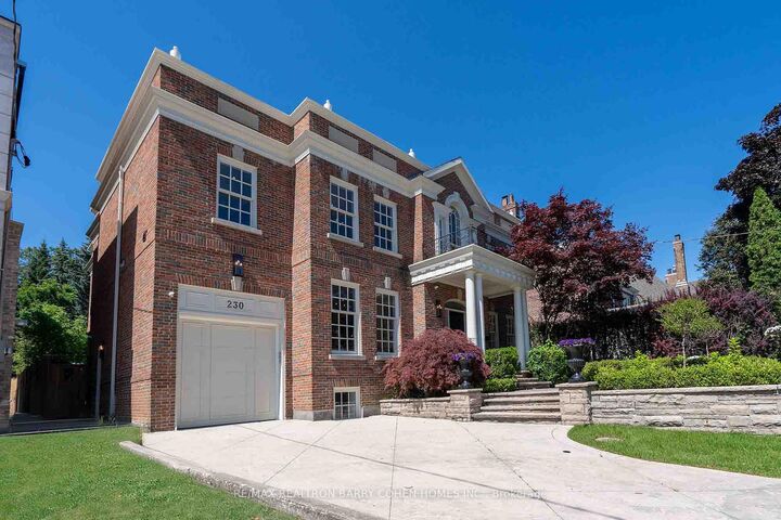 Property Photo:  230 Dunvegan Road  ON M5P 2P2 