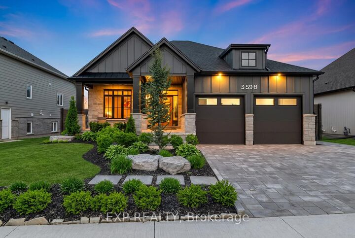 3598 Canfield Crescent — photo 1