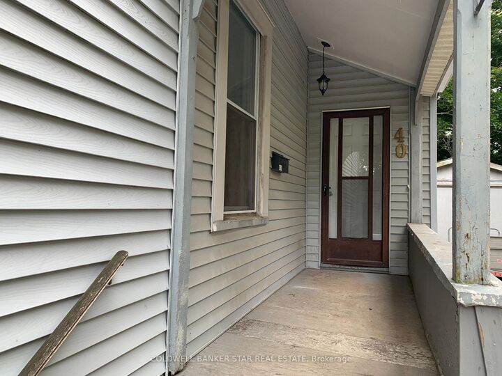 Property Photo:  40 Barnes Street  ON N5R 2V5 
