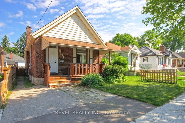 322 Mornington Avenue — photo 1