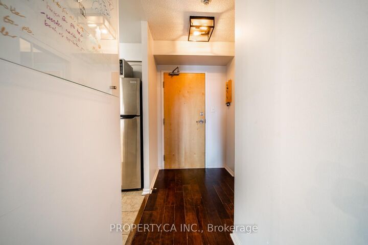 Property Photo: 70 Mill Street 608 ON M5A 4R1