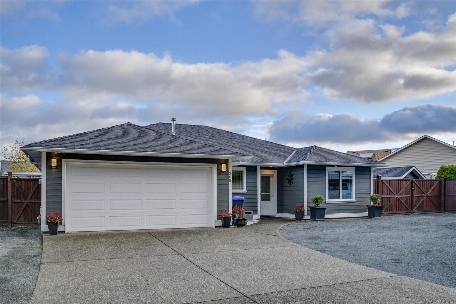 Property Photo: 308 Church Rd BC V9P 2T8