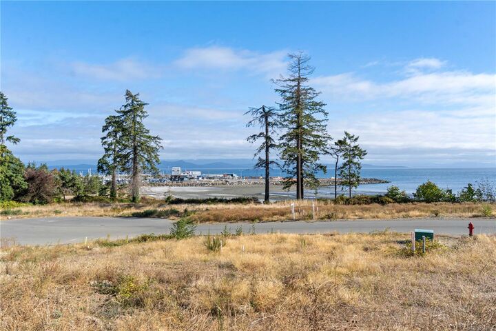 Lot 7 Coral Pl — photo 1