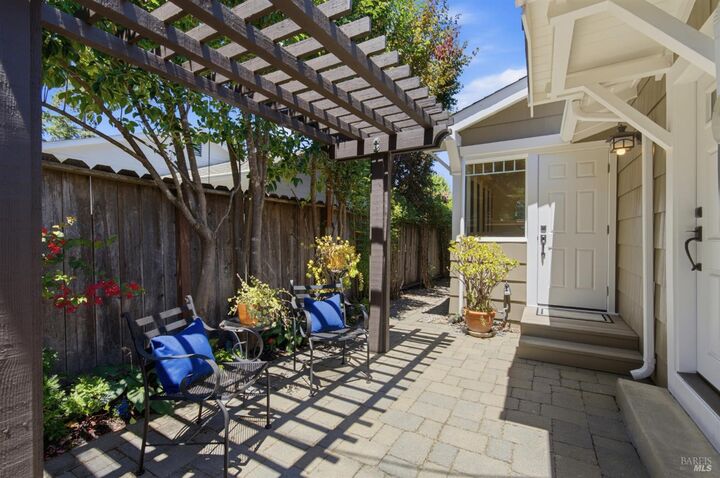 Property Photo:  5 Caletta Avenue  CA 94960 