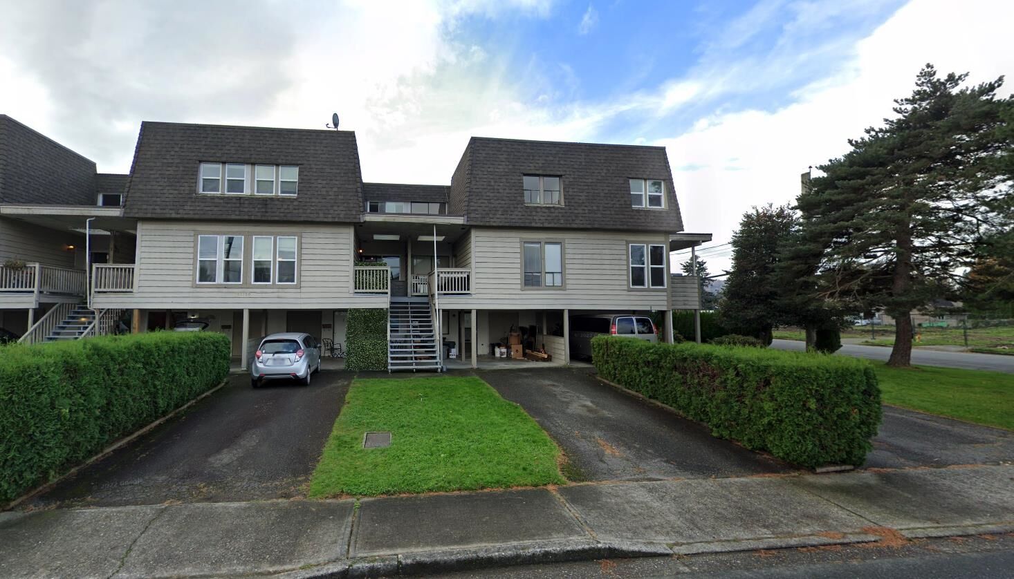 Property Photo: 45720 Victoria Avenue 8 BC V2P 2T5