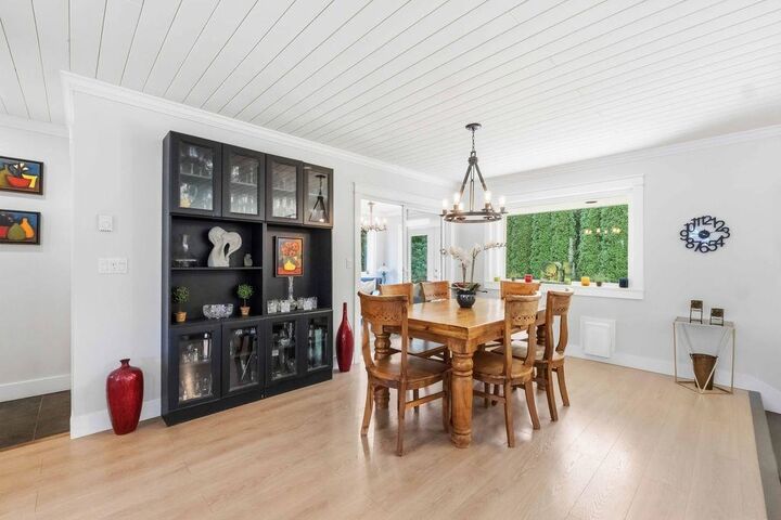 Property Photo: 16127 8 Avenue BC V4A 8W5