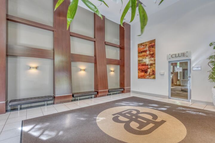 Property Photo:  1001 Homer Street 1408  BC V6B 1M9 
