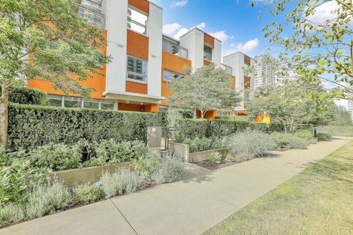 Property Photo: 13303 Central Avenue Th3 BC V3T 0K6
