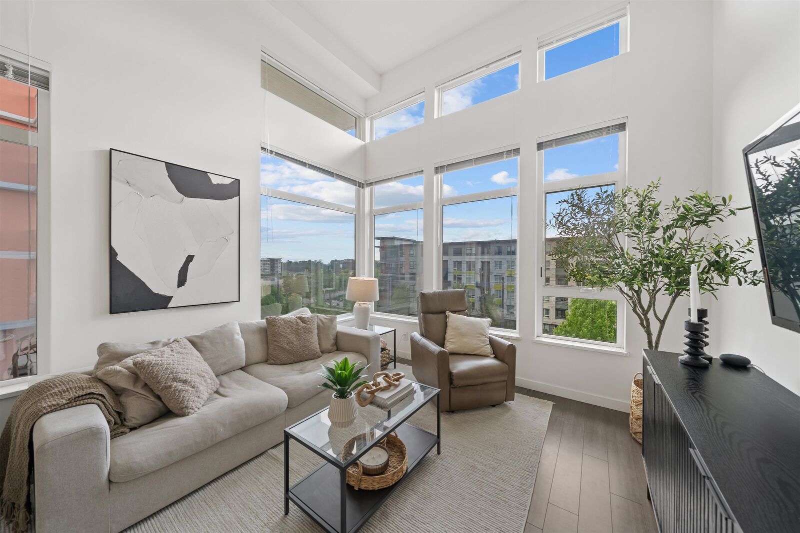 Property Photo:  3263 Pierview Crescent 502  BC V5S 0C3 