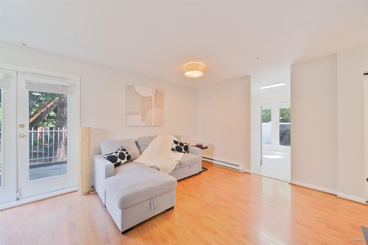 Property Photo: 6588 Southoaks Crescent 71 BC V5E 2K1