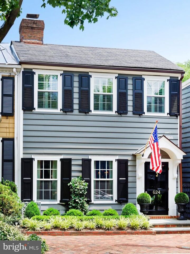 Property Photo:  624 S Saint Asaph Street  VA 22314 