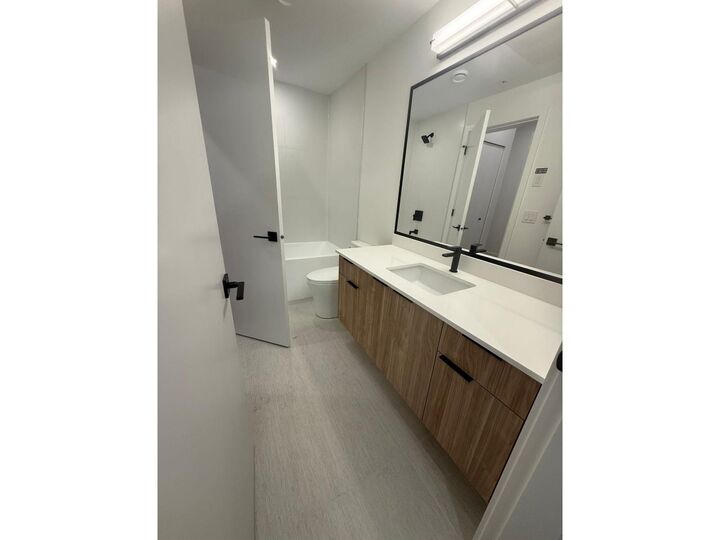 Property Photo:  14398 60 Ave Street 213  BC V3X 2N5 