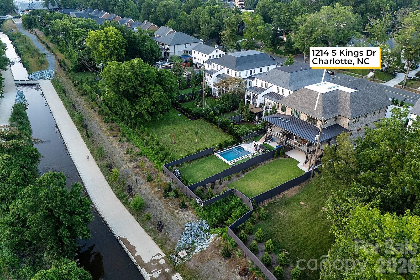 Property Photo:  1214 S Kings Drive A  NC 28207 