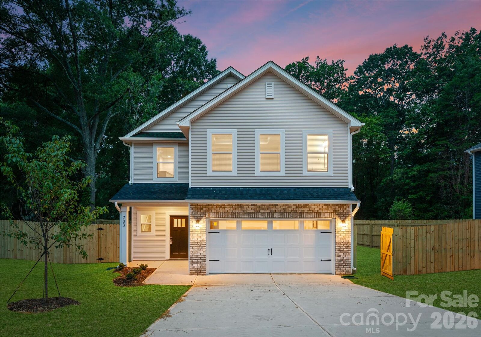 Property Photo:  9532 Misenheimer Road  NC 28215 