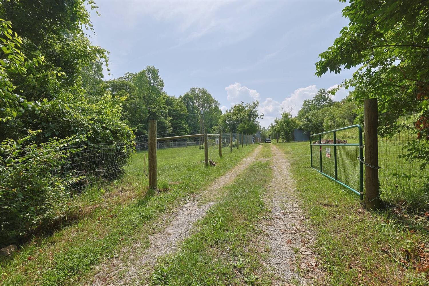 Property Photo:  9560 Lockwood Hill Road  OH 45247 