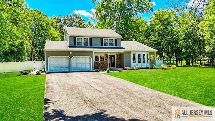 Property Photo:  415 Elwood Street  NJ 08854 
