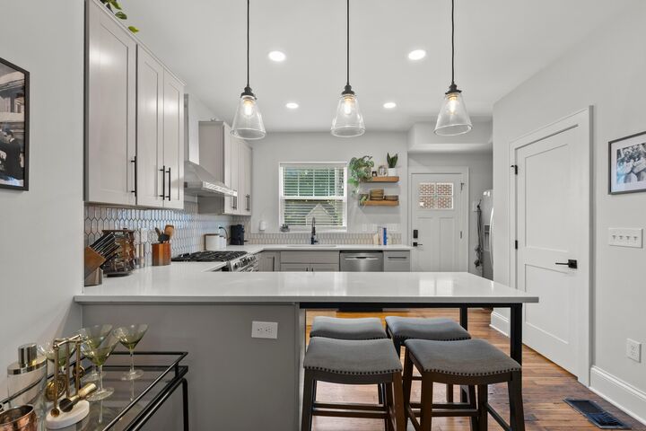 Property Photo: 393 W 2nd Avenue OH 43201