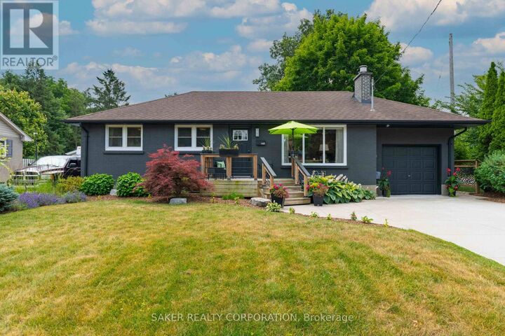 Property Photo:  1418 Helena Montague Avenue  ON N6K 1Z2 