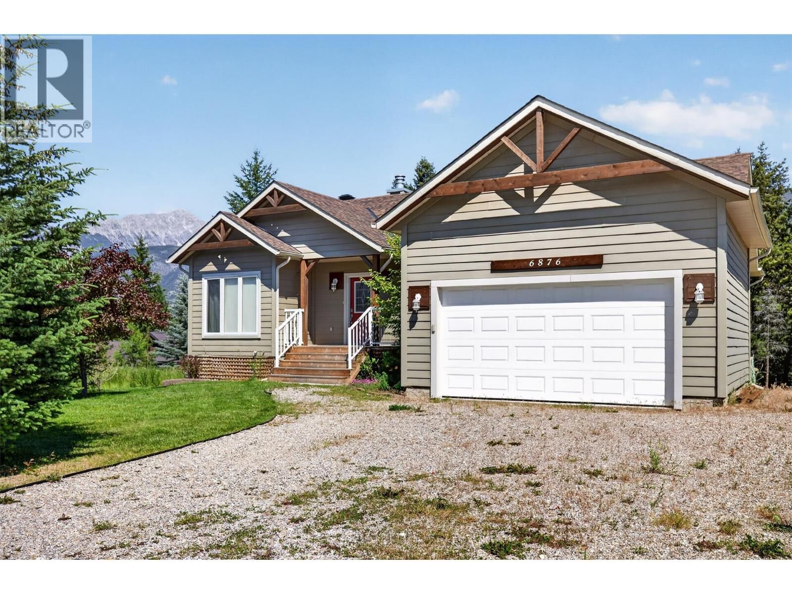 Property Photo: 6876 Columbia Ridge Drive BC V0B 1L2