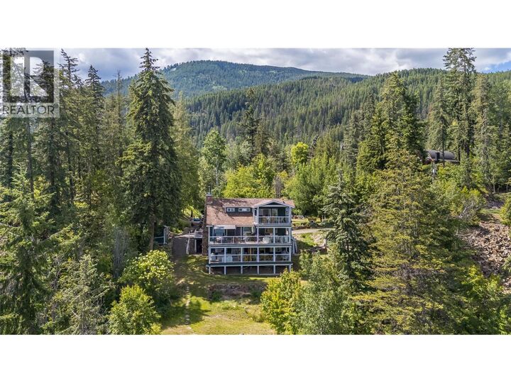 Property Photo: 464 Rainbow Drive BC V0G 1M0