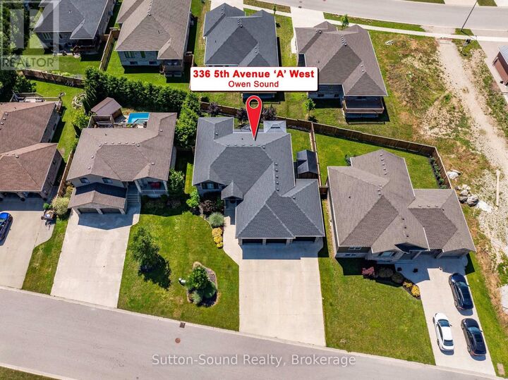 Property Photo: 336 5th Avenue A West ON N4K 6S7