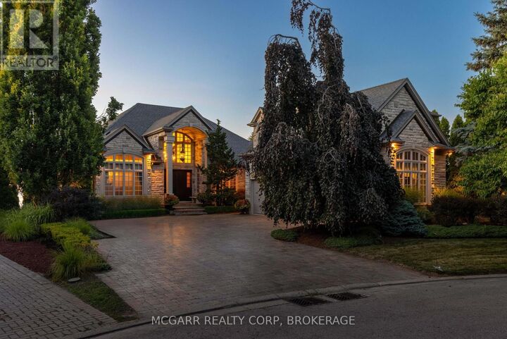 Property Photo:  89 October Drive  ON L2N 6J4 