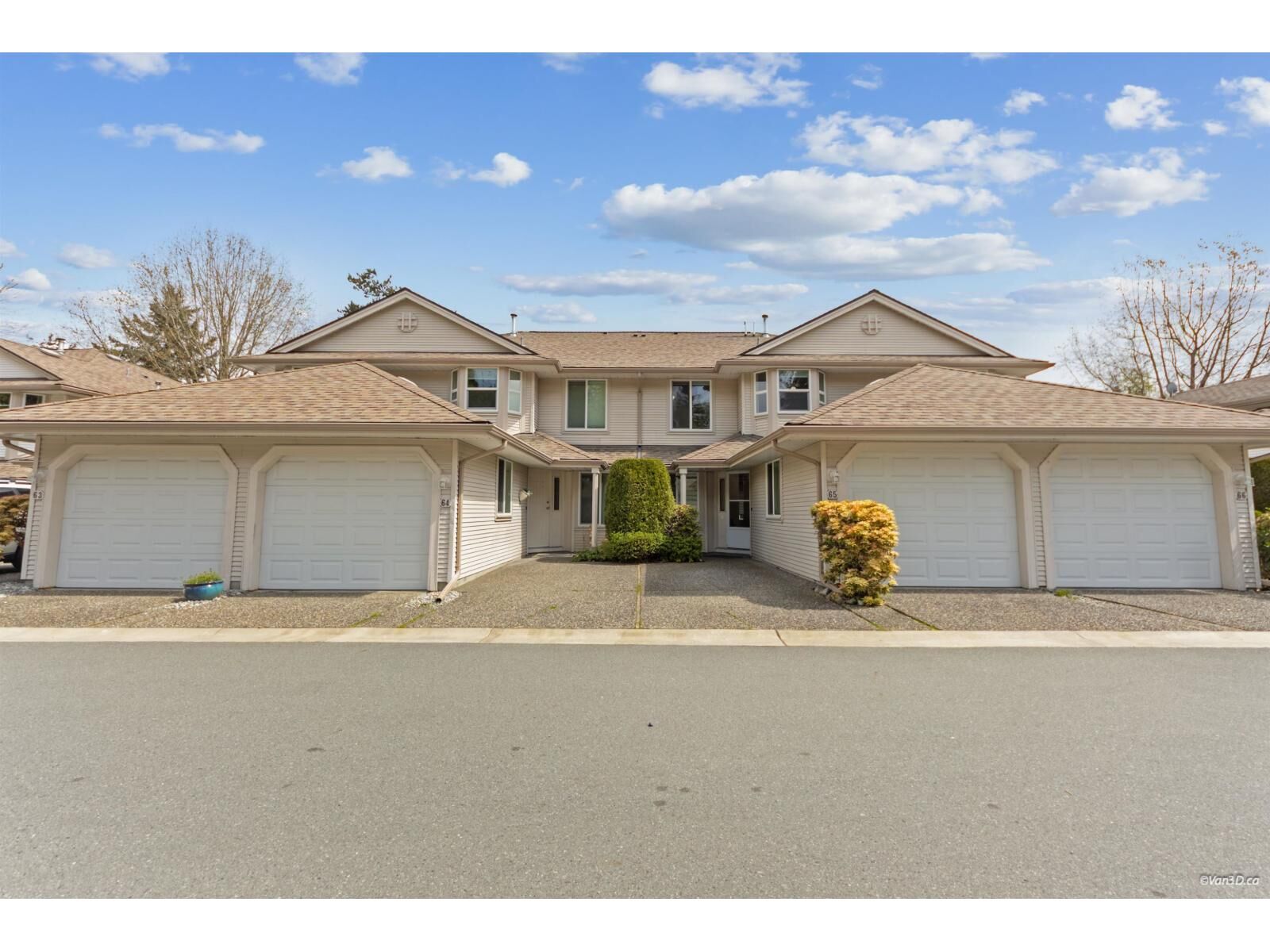 Property Photo: 9045 Walnut Grove Drive 65 BC V1M 2E1