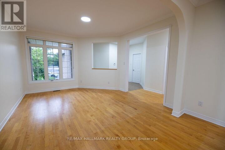 Property Photo: 281 Goldridge Drive ON K2T 1H4