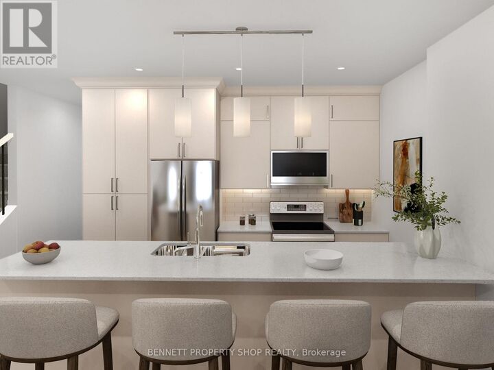 Property Photo: 99 Rosalie Ridge ON K1W 1G1