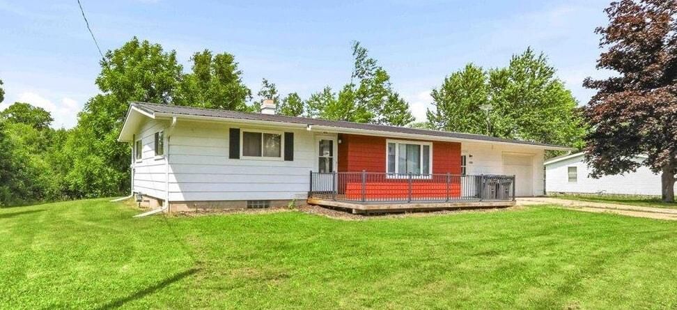 Property Photo:  5142 Oak Street  WI 54489 