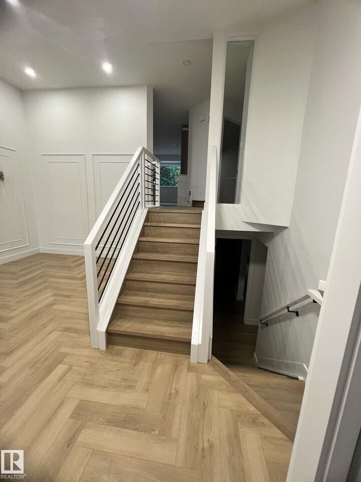 Property Photo:  3320 43 Street NW  AB T6L 6A4 