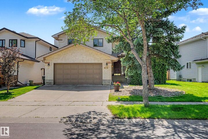 Property Photo:  425 Buchanan Road NW  AB T6R 2A5 