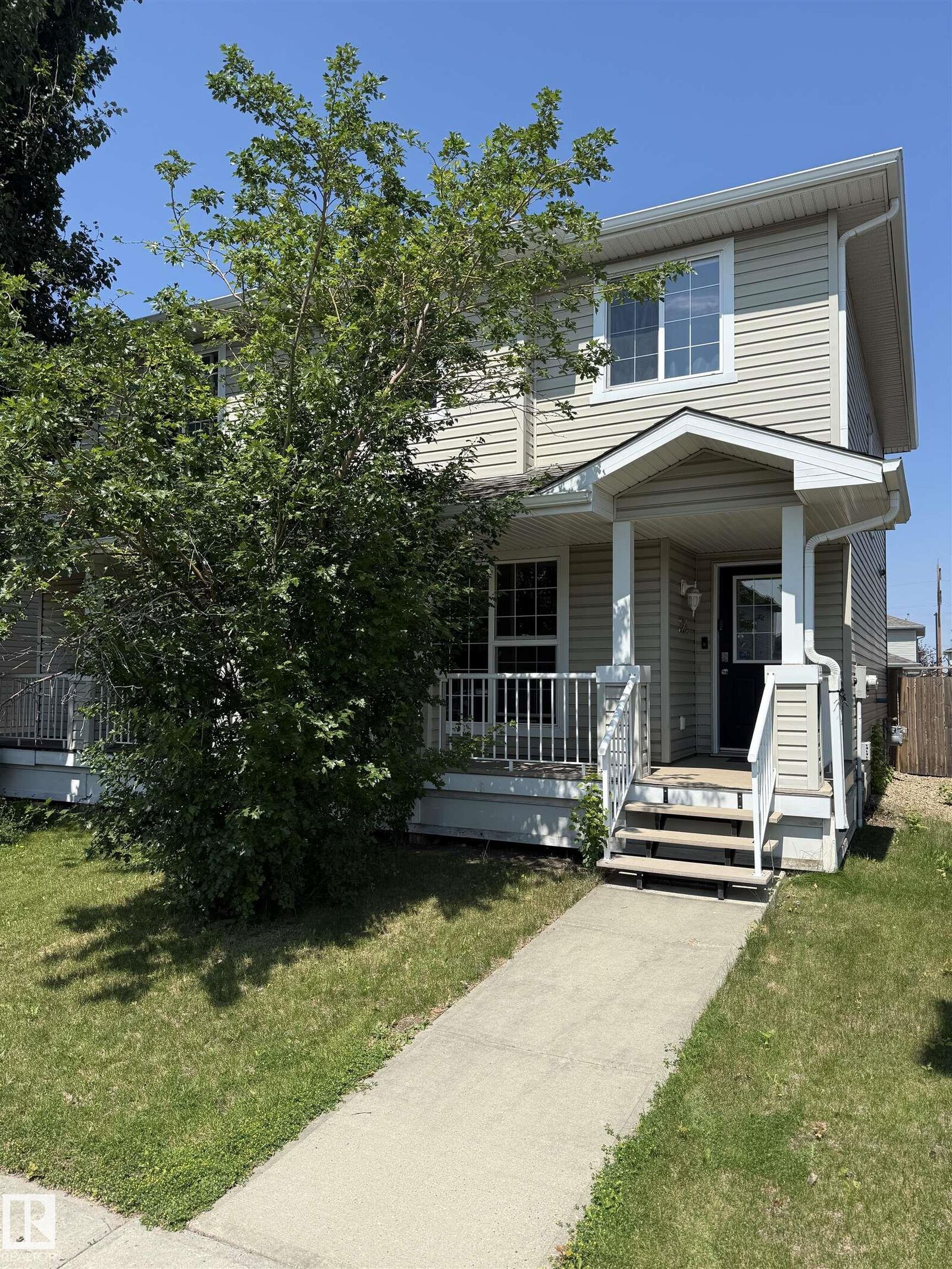Property Photo:  2314 29A Avenue NW  AB T6T 2B2 