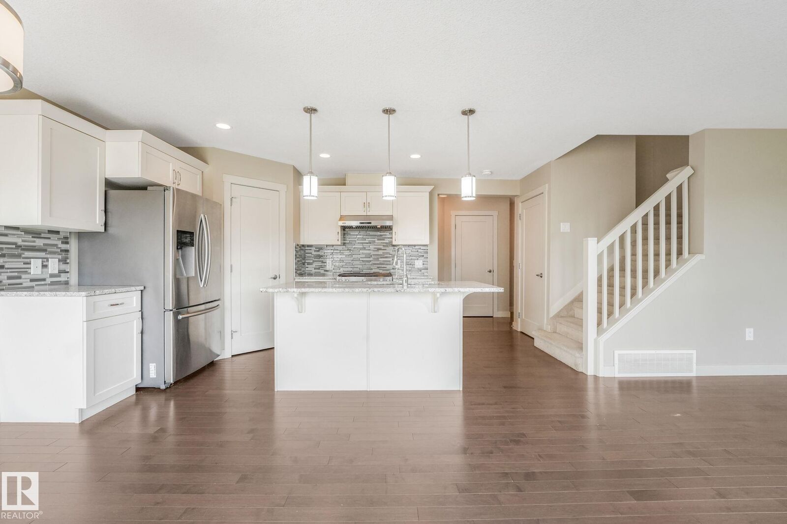 Property Photo: 16619 14 Avenue SW AB T6W 3C3