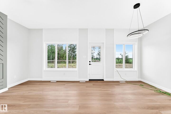 Property Photo: 77 Patriot Way AB T7X 4E8