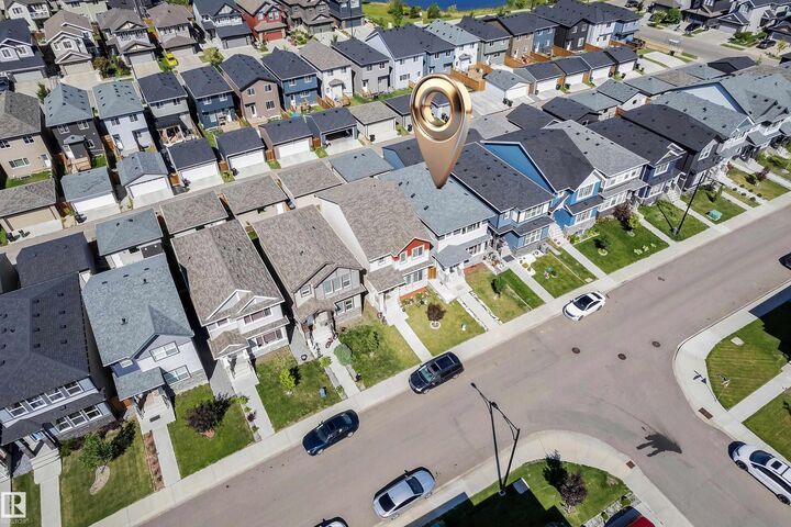 Property Photo:  2246 54 Street SW  AB T6X 2X7 