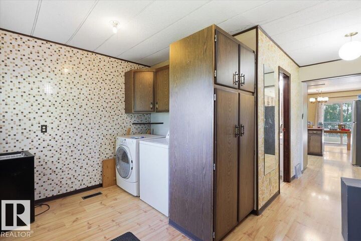 Property Photo:  48330 Hwy 770  AB T0C 2T0 