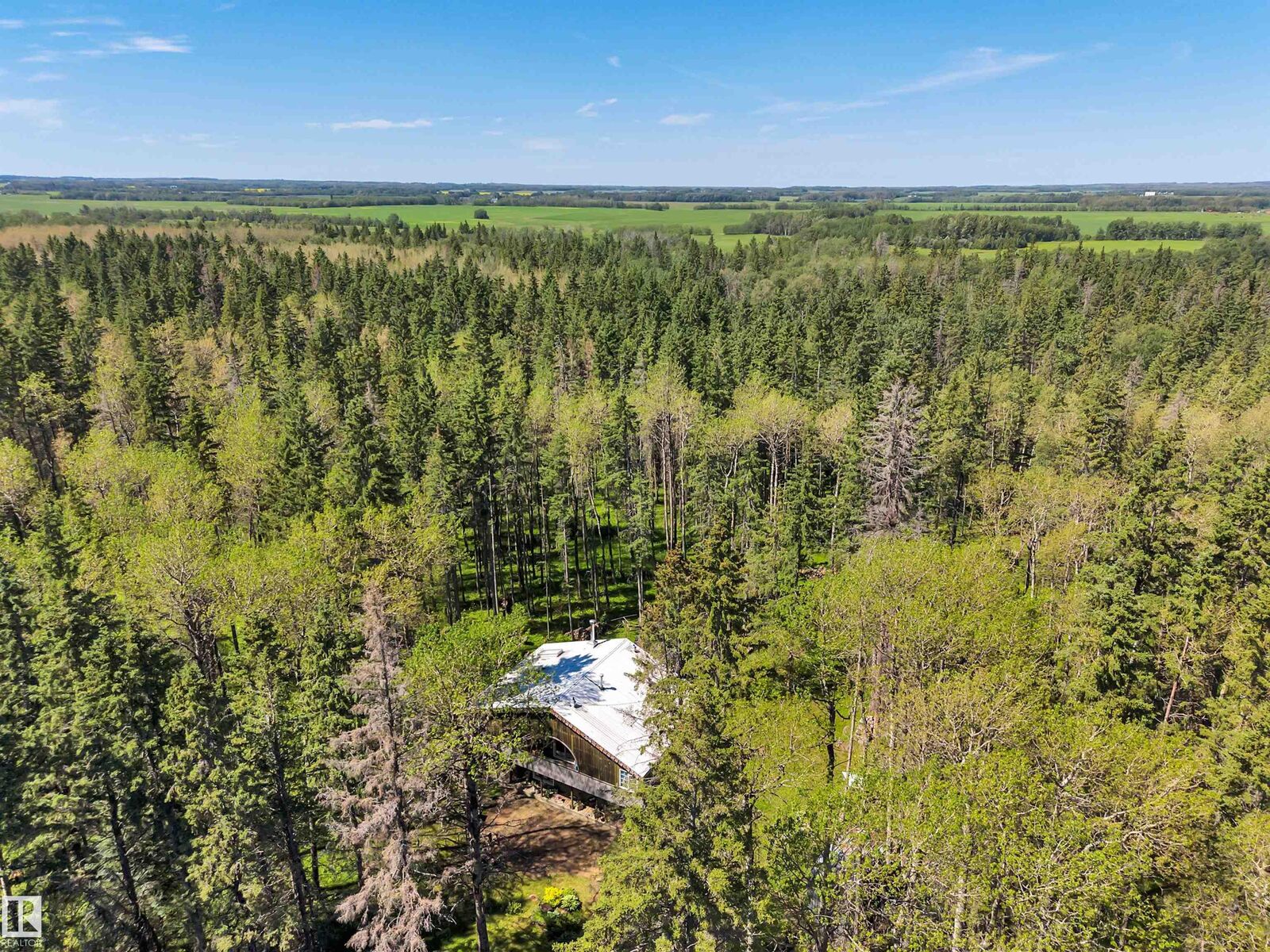 Property Photo: 464044 Rge Road 270 AB T9A 1X2