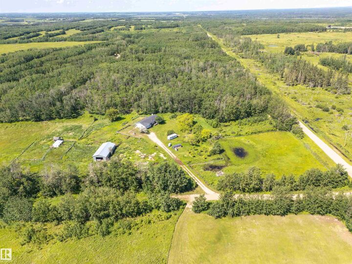 Property Photo:  63432 Rge Rd 445A  AB T9M 1P1 