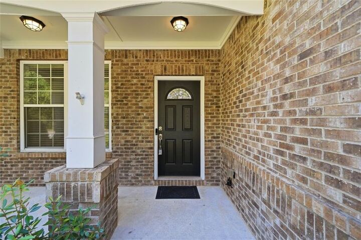 Property Photo:  3704 Manigault Place SE  GA 30126 