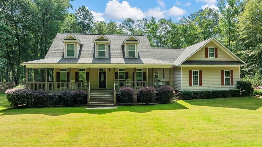 Property Photo: 324 Hines Gap Road GA 31811