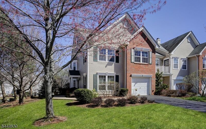 Property Photo:  18 Knox Ct Ondo  NJ 07920 
