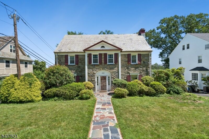 Property Photo: 346 Harding Dr NJ 07079